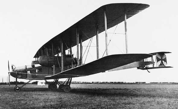 Zeppelin_Staaken_VGO.III.jpg